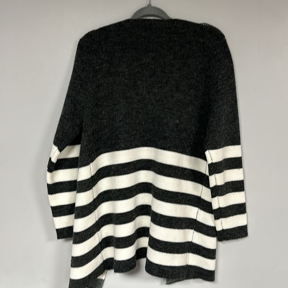 Baciano Charcoal Grey and white Color Block / Striped Knit Long Cardigan, XL - Picture 4 of 9
